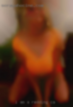 I am a tender and romantic in Redding, CA woman.